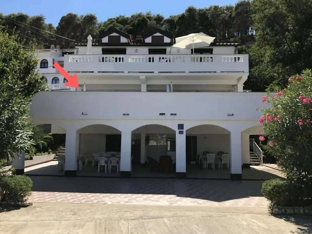 Apartment In Lopar With Sea View, Terrace, Air Conditioning, Wifi 4607-1 0*,